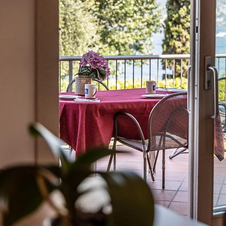 Residence Villa Al Lido Brenzone sul Garda Luaran gambar