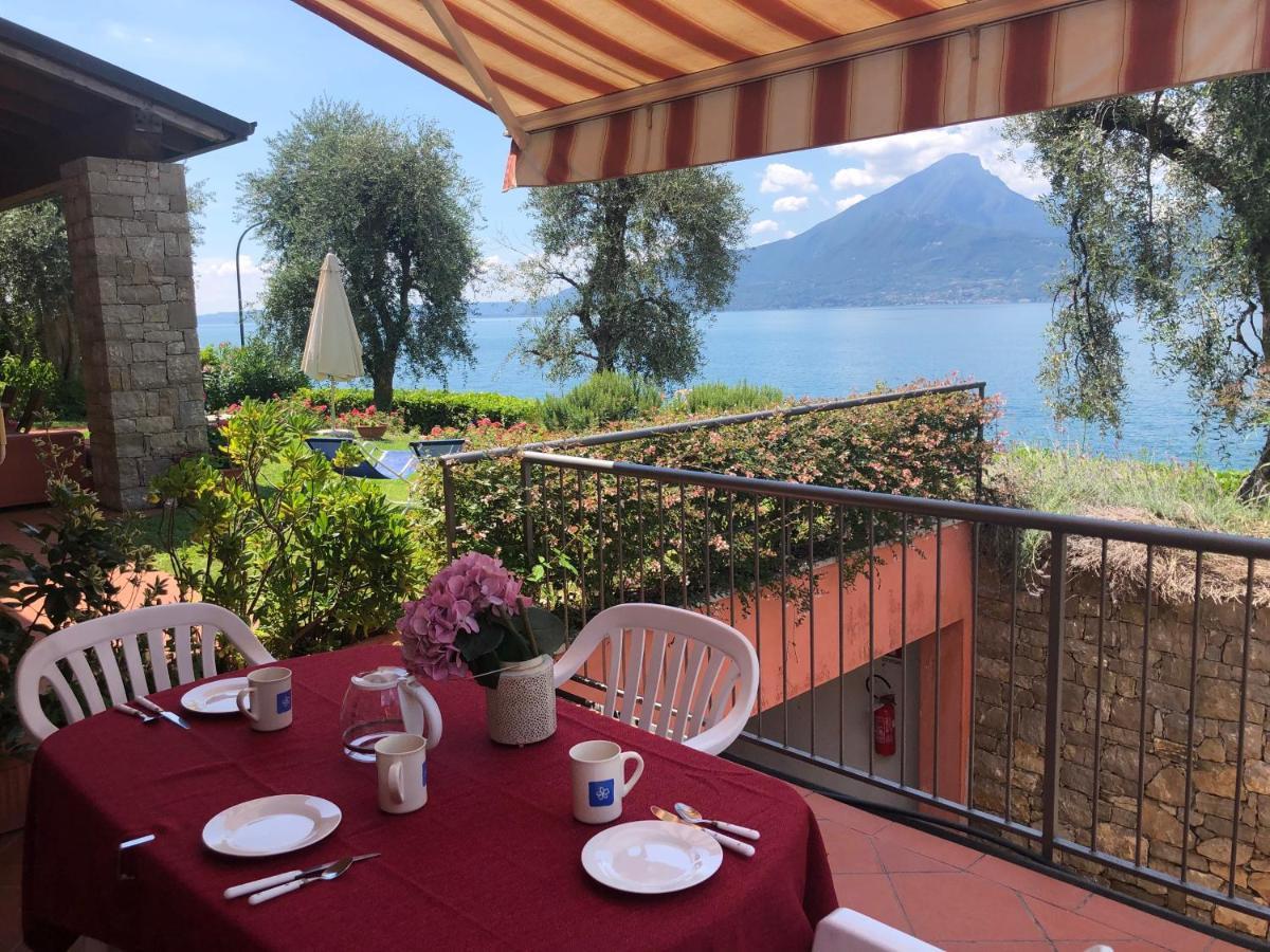Residence Villa Al Lido Brenzone sul Garda Luaran gambar